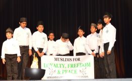 Muslim-kids.JPG